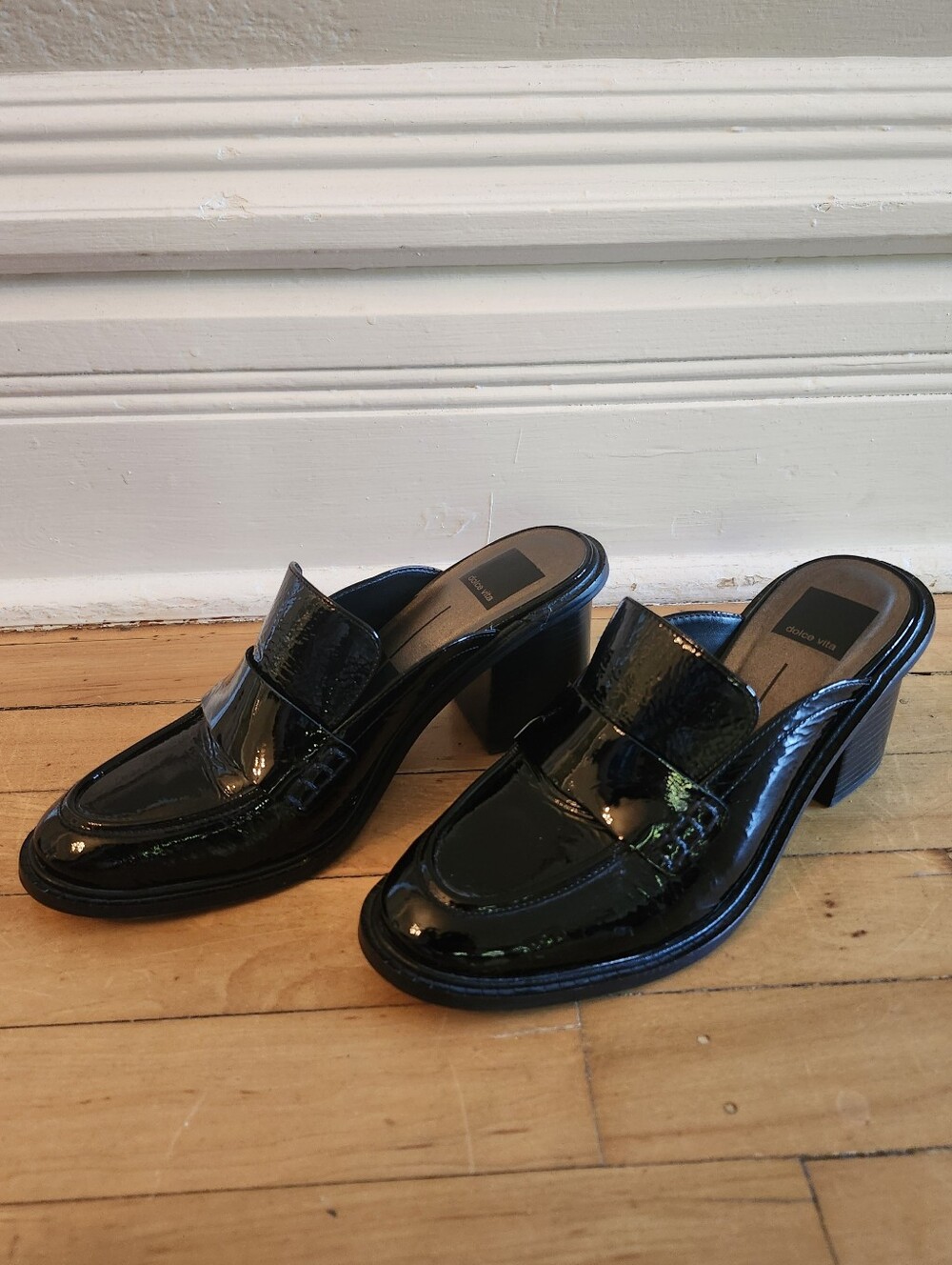 Dolce Vita Loafer Heels, Size 8, Patent Black - Picture 3 of 6